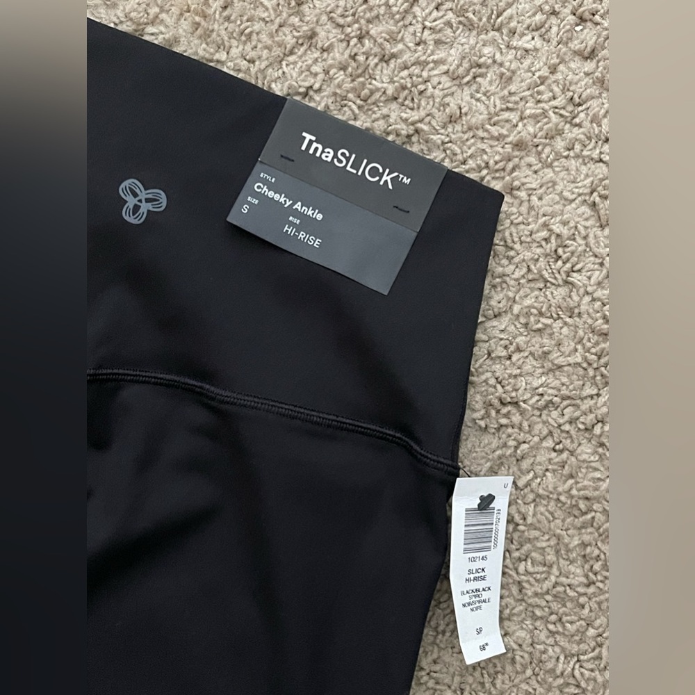 Aritzia Tna Slick Hi-Rise Legging